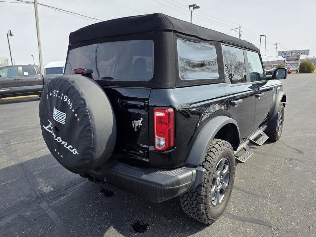 2023 Ford Bronco BLACK DIAMOND MID