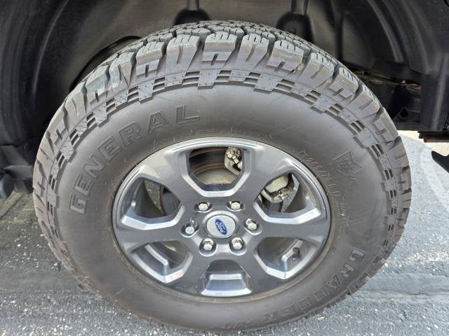 2023 Ford Bronco BLACK DIAMOND MID