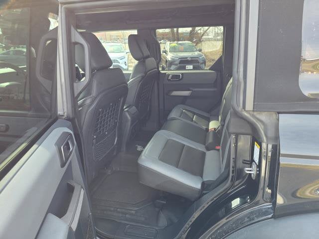 2023 Ford Bronco BLACK DIAMOND MID