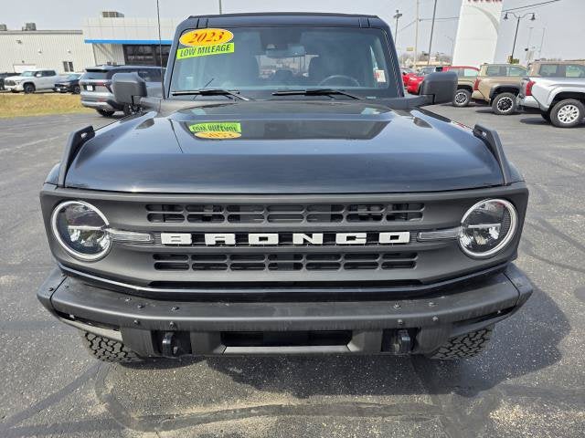 2023 Ford Bronco BLACK DIAMOND MID