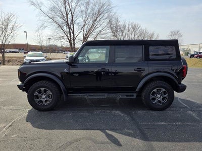 2023 Ford Bronco BLACK DIAMOND MID