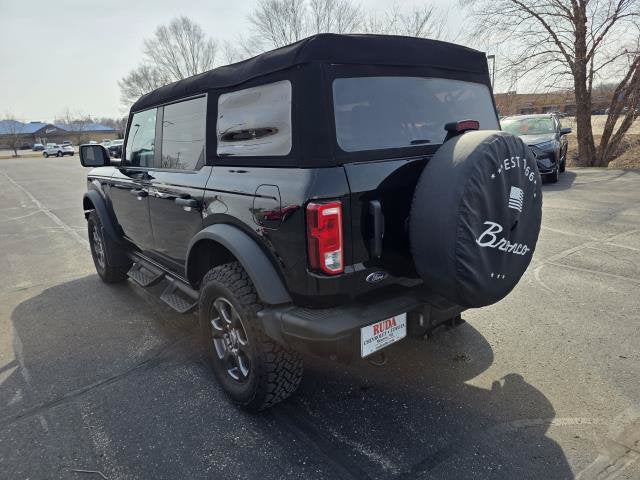 2023 Ford Bronco BLACK DIAMOND MID