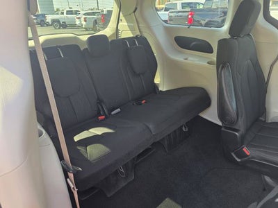 2017 Chrysler Pacifica Touring Plus