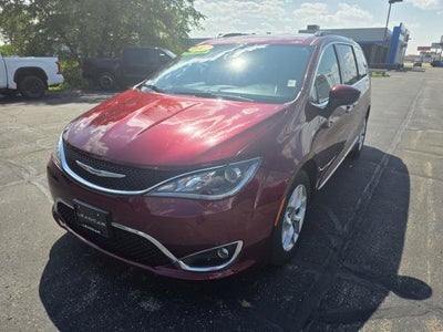 2017 Chrysler Pacifica Touring Plus