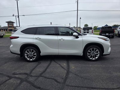 2022 Toyota Highlander Limited