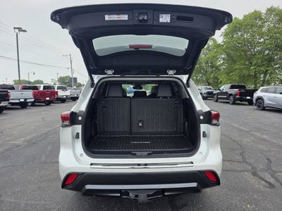 2022 Toyota Highlander Limited