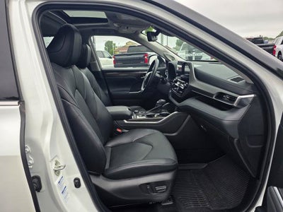 2022 Toyota Highlander Limited