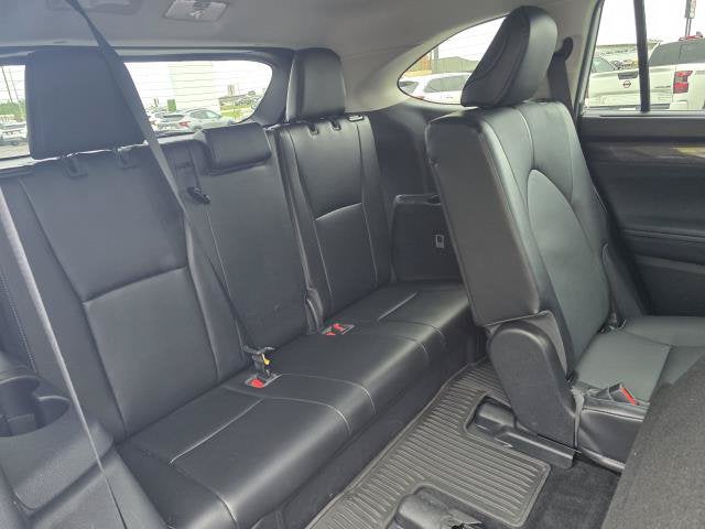 2022 Toyota Highlander Limited
