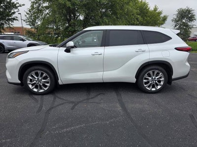 2022 Toyota Highlander Limited