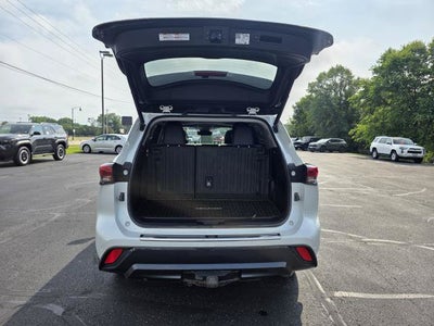 2023 Toyota Highlander Hybrid Limited