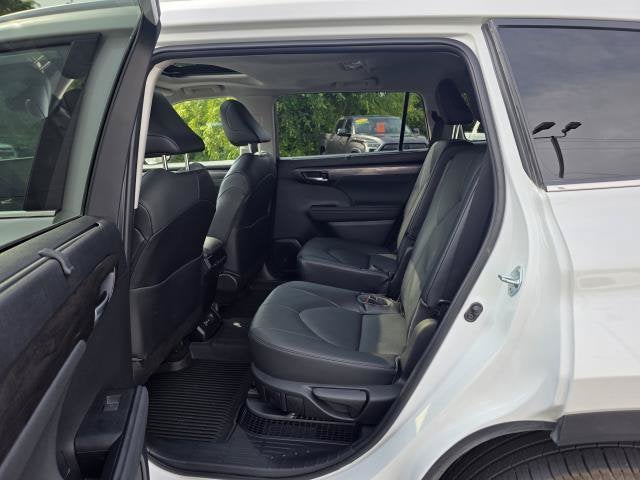 2023 Toyota Highlander Hybrid Limited