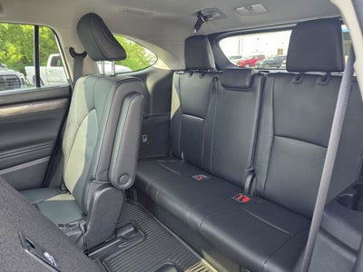 2023 Toyota Highlander Hybrid Limited