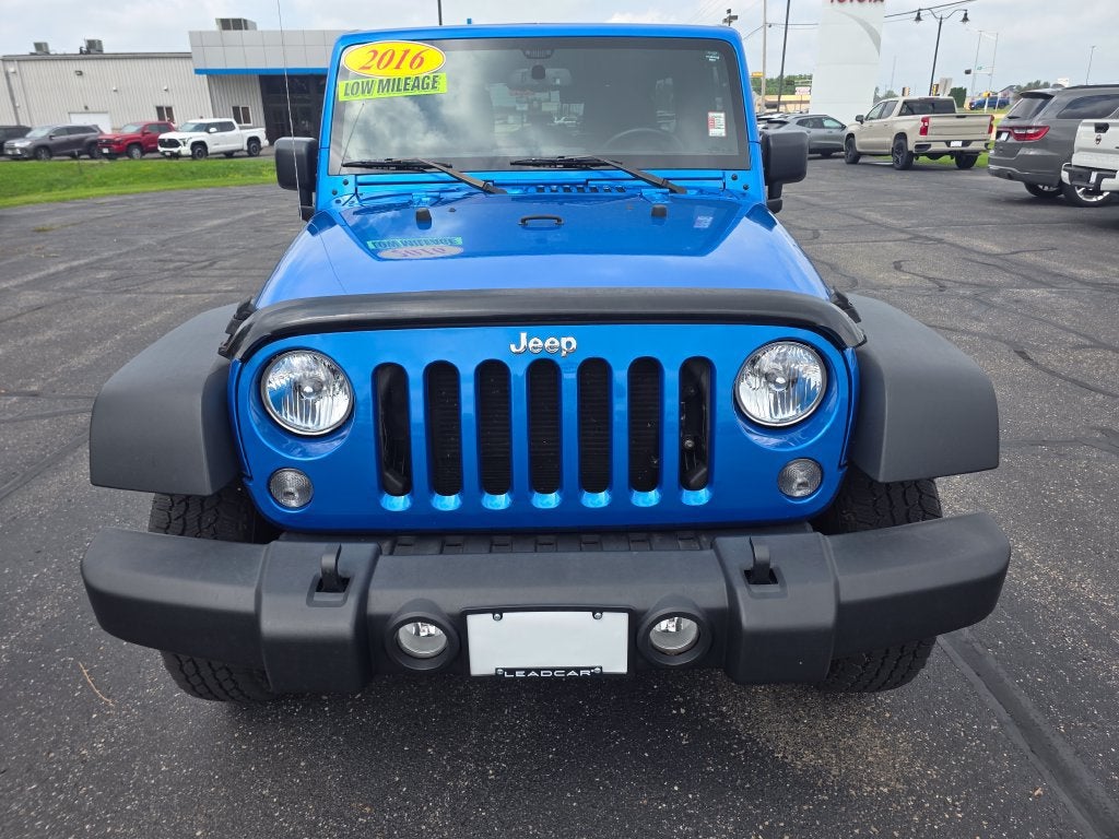 2016 Jeep Wrangler Unlimited Sport