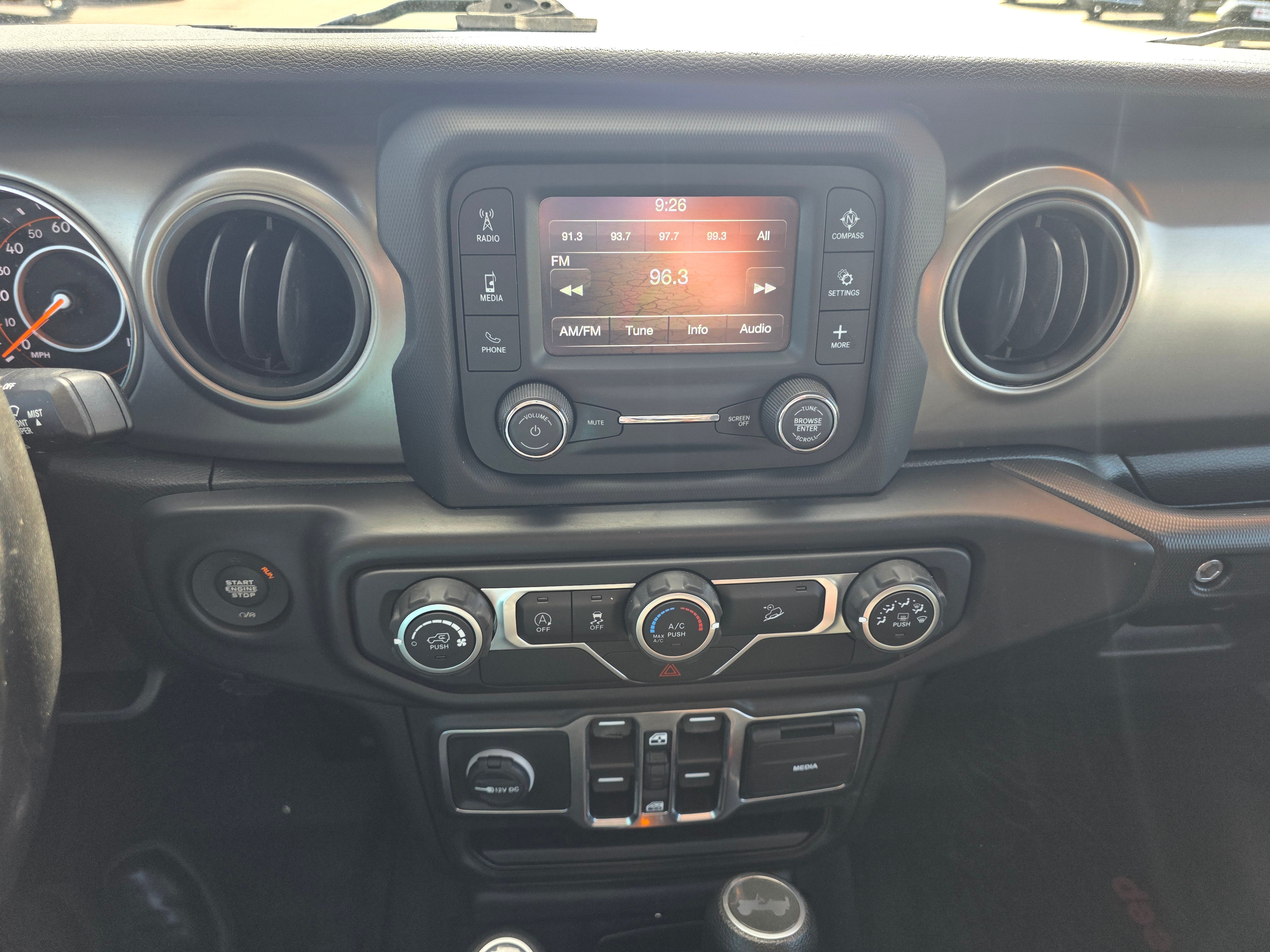 2020 Jeep Wrangler Unlimited Freedom