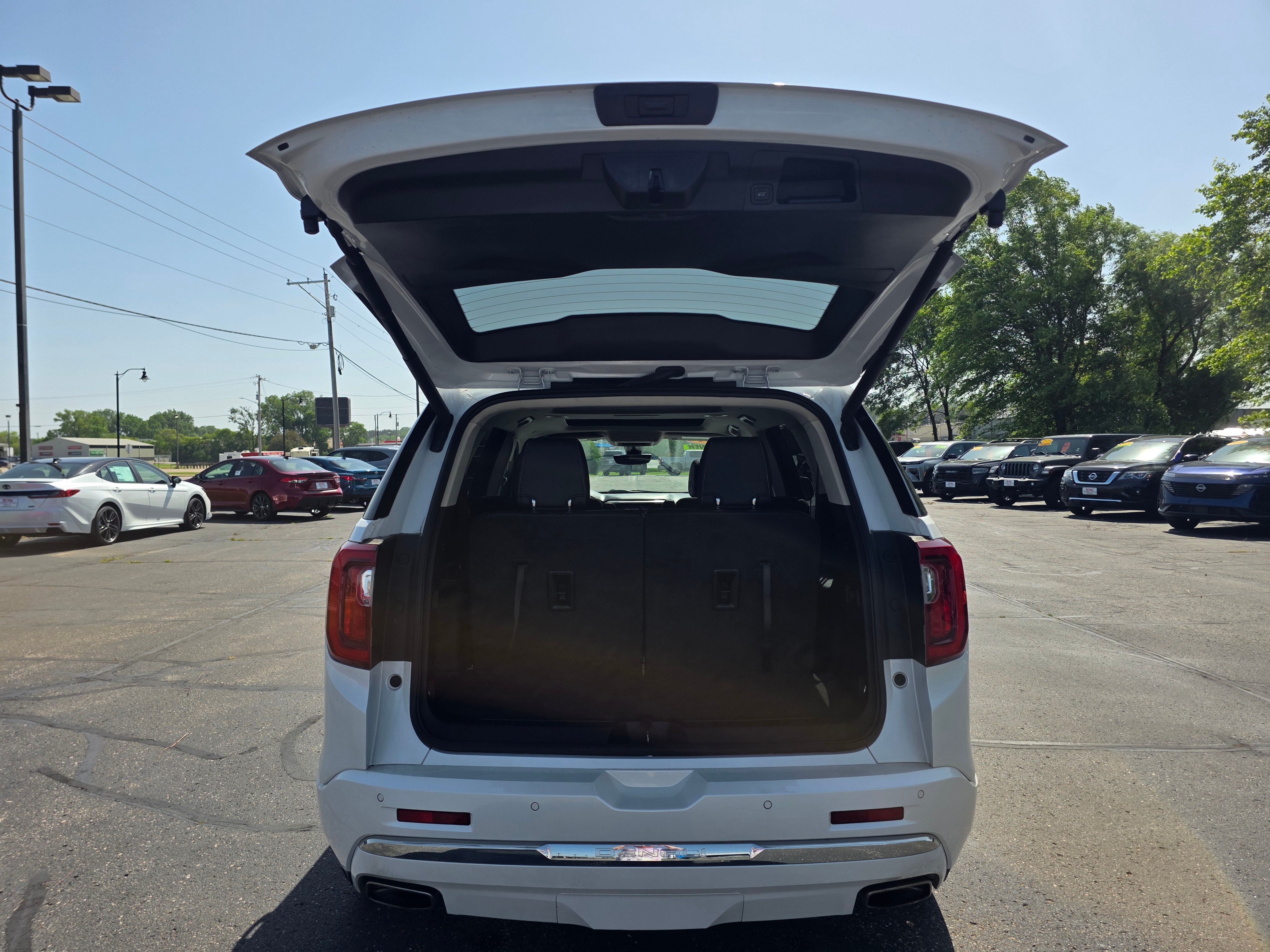 2021 GMC Acadia Denali