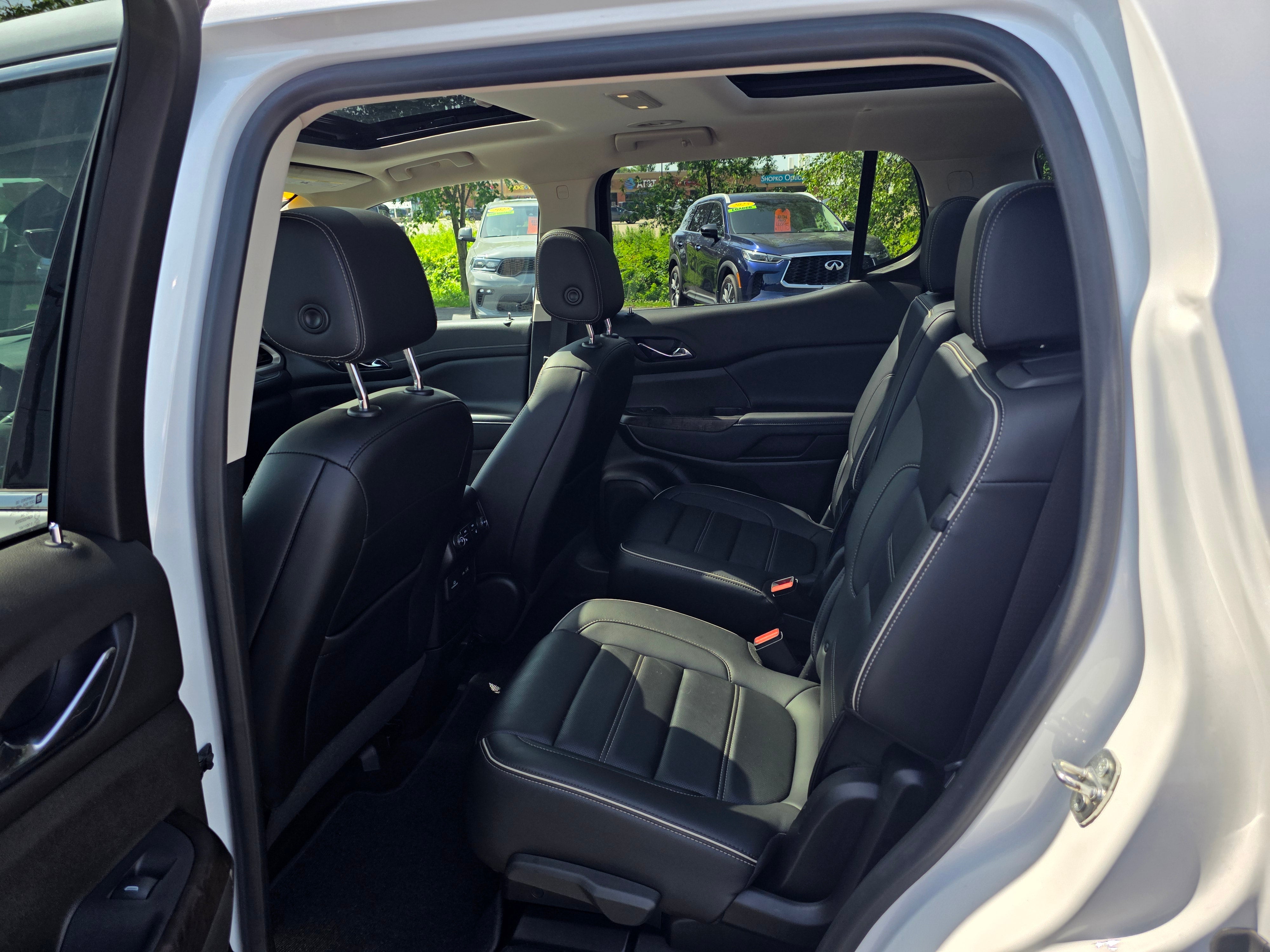 2021 GMC Acadia Denali