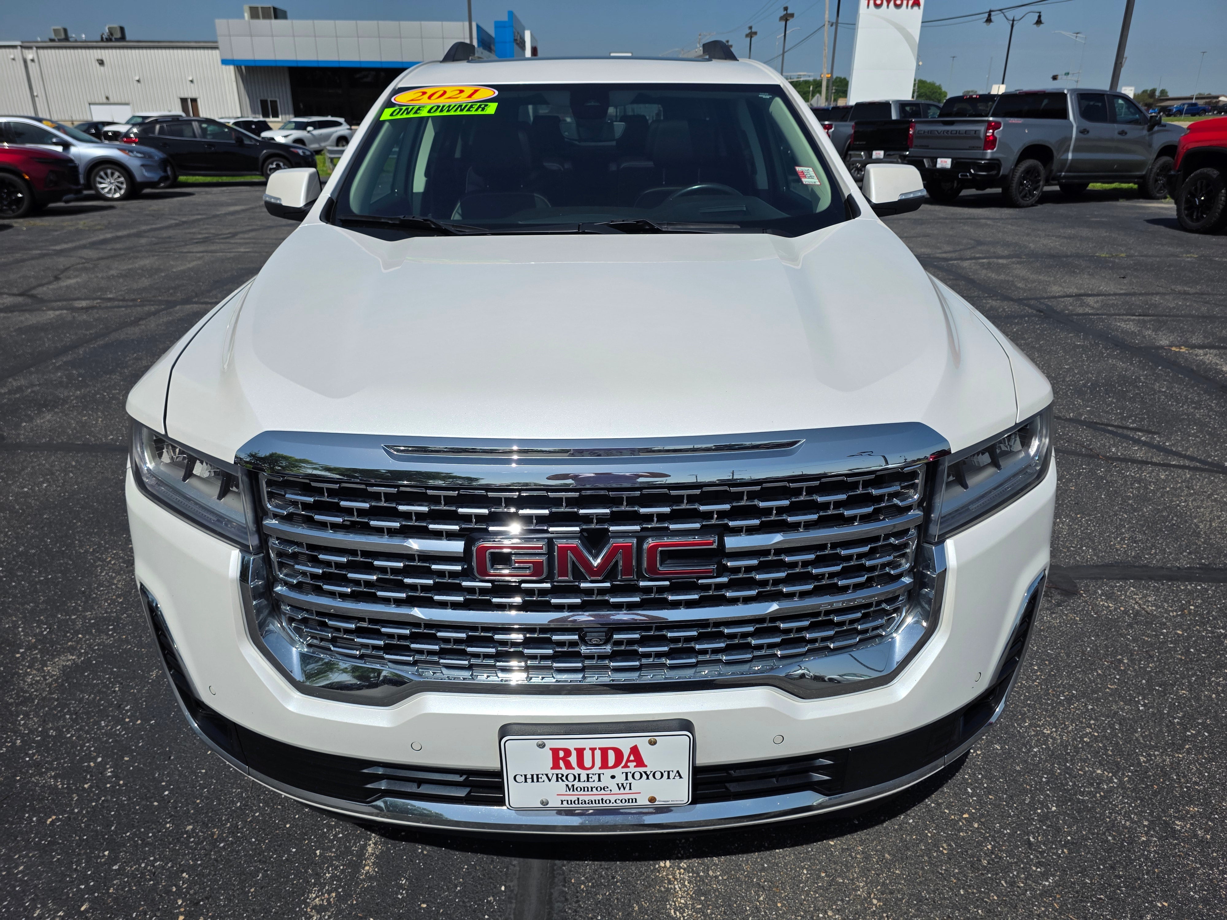 2021 GMC Acadia Denali