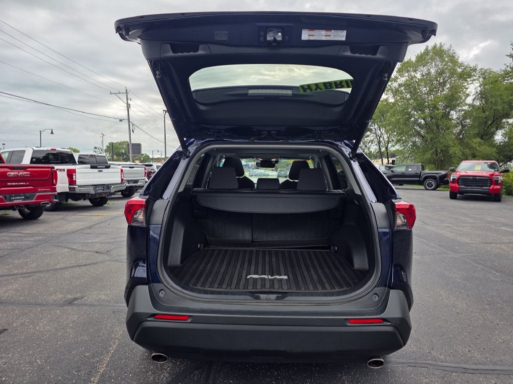 2019 Toyota RAV4 Hybrid XLE