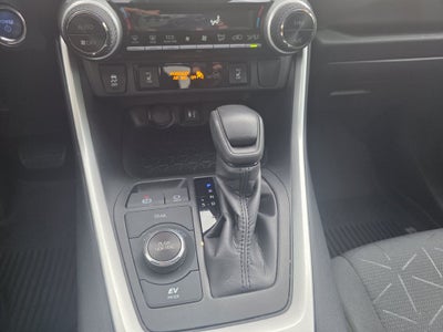 2019 Toyota RAV4 Hybrid XLE