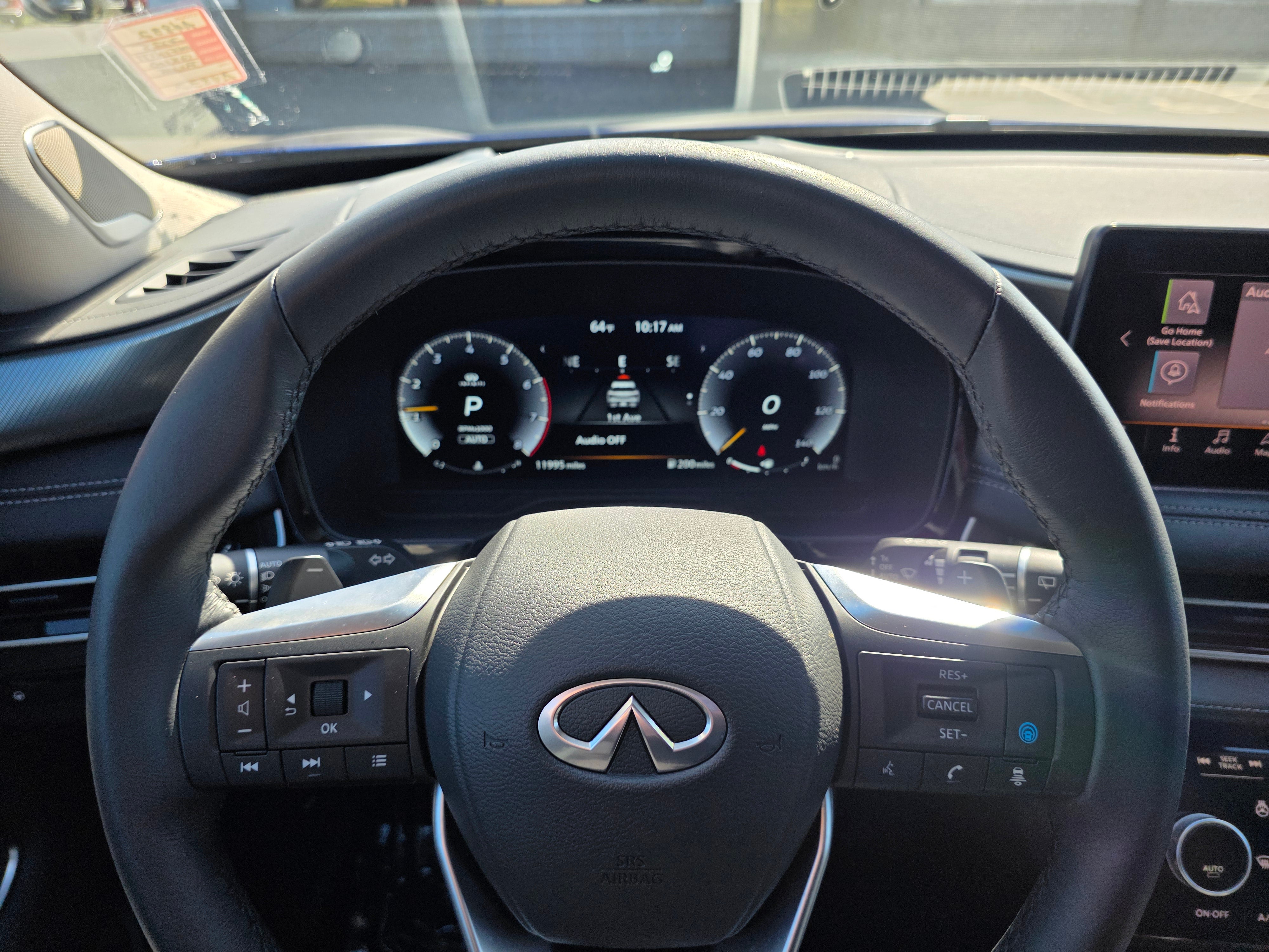2025 INFINITI QX60 LUXE