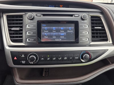 2018 Toyota Highlander LE