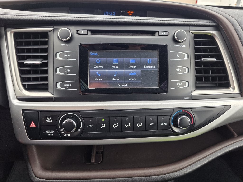 2018 Toyota Highlander LE