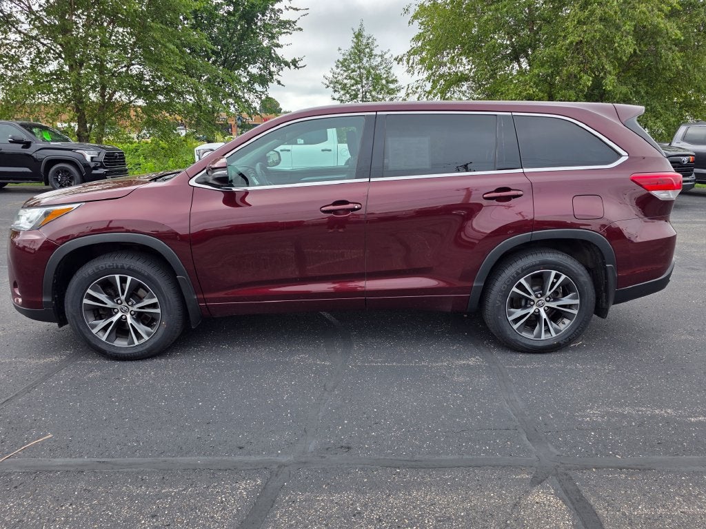 2018 Toyota Highlander LE