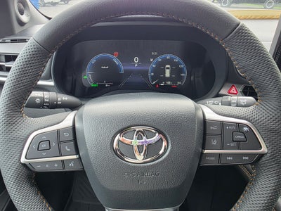2026 Toyota Sienna Woodland Edition
