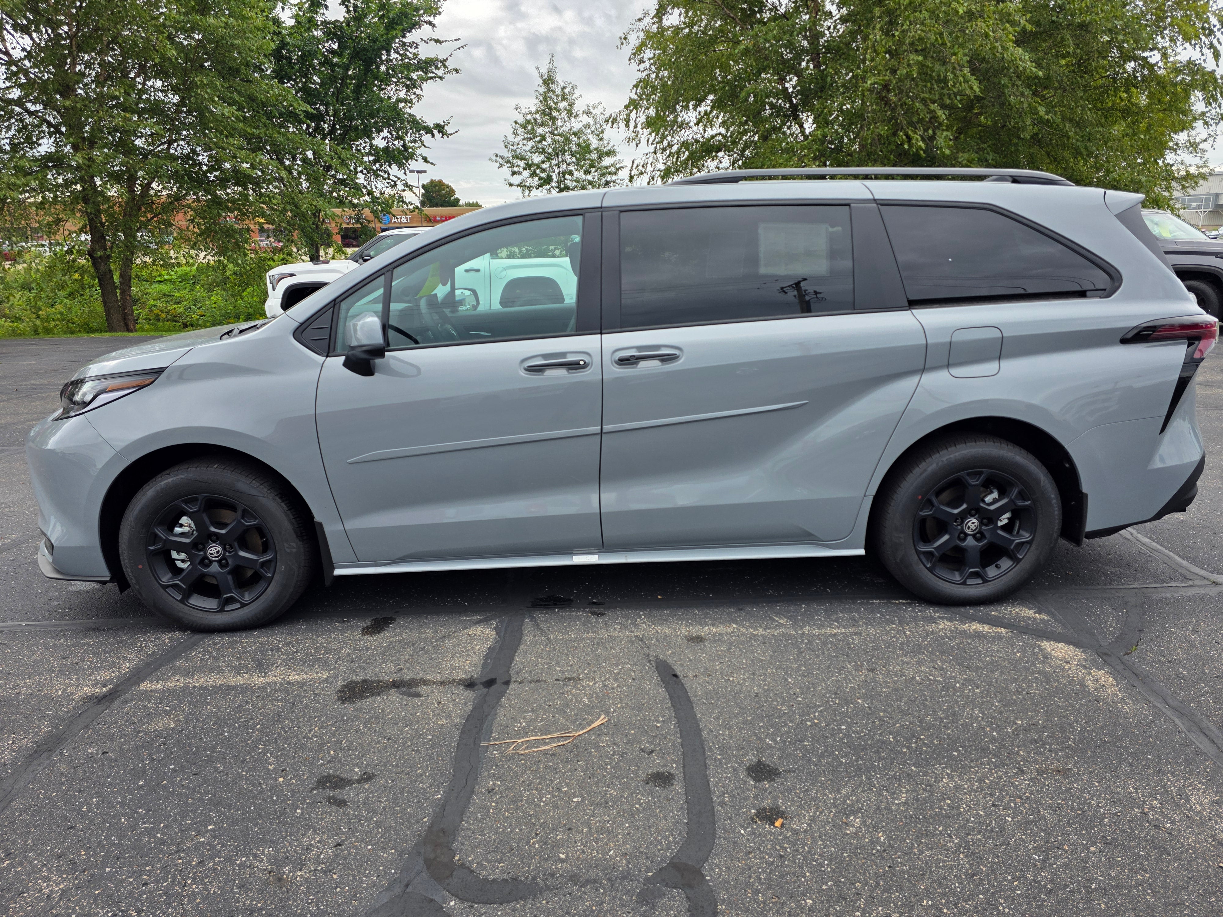 2026 Toyota Sienna Woodland Edition