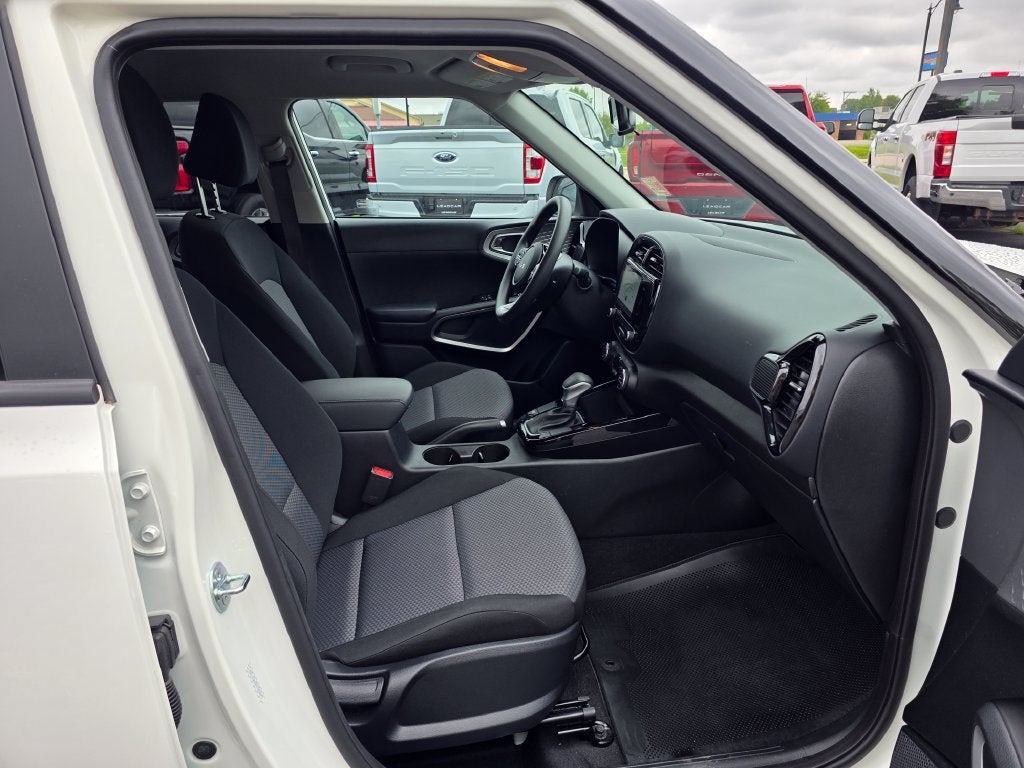 2025 Kia Soul S